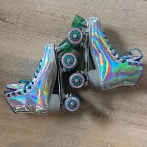 Impala Holographic Women's Roller Skates